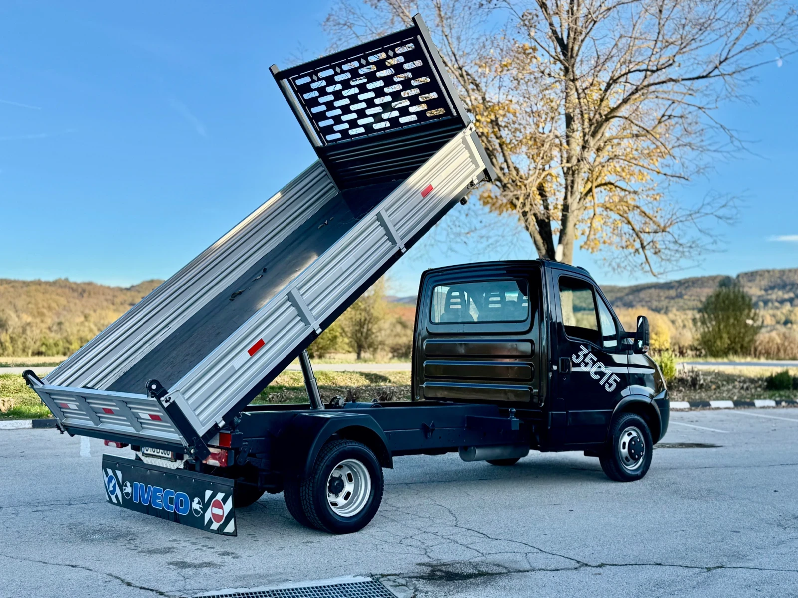 Iveco 35c15 3 Странен САМОСВАЛ - изображение 4 | Auto.bg Iveco 35c15 3 Странен САМОСВАЛ - изображение 4