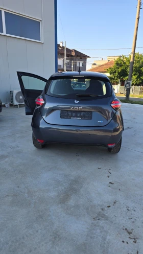 Renault Zoe - 12600 € / 24643.46 лв. - 26121227 12 | Car24.bg Renault Zoe - 12600 € / 24643.46 лв. - 26121227 12