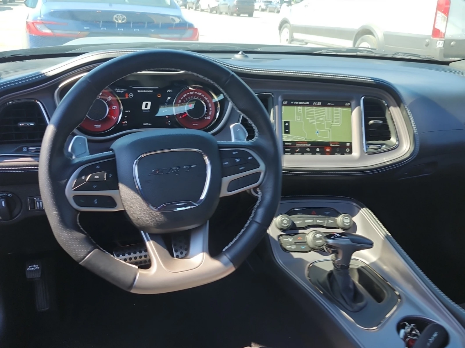 Dodge Challenger * SRT HELLCAT* CARFAX * БЕЗ ПЪРВОНАЧАЛНА ВНОСКА - изображение 7 | Auto.bg Dodge Challenger * SRT HELLCAT* CARFAX * БЕЗ ПЪРВОНАЧАЛНА ВНОСКА - изображение 7