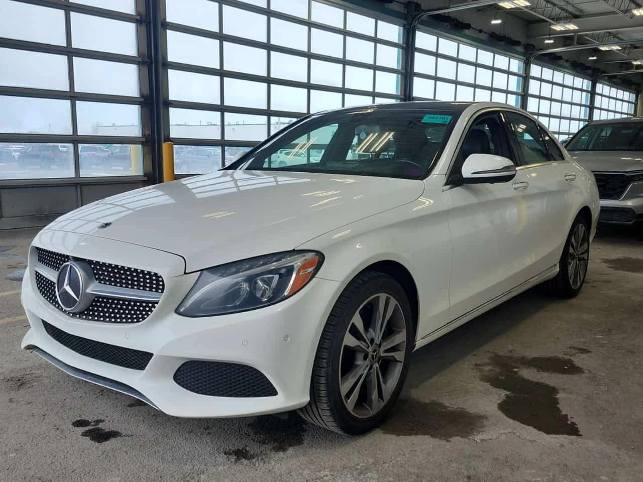 Mercedes-Benz C 300 * CARFAX * ЦЕНА ДО БГ | Auto.bg — изображение 1 Mercedes-Benz C 300 * CARFAX * ЦЕНА ДО БГ | Auto.bg — изображение 1