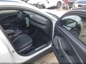 Ford Mustang Mach-E Premium - 14900 € / 29141.87 лв. - 98117002 5 | Car24.bg Ford Mustang Mach-E Premium - 14900 € / 29141.87 лв. - 98117002 5