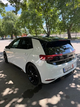 VW ID.3 1-ST Plus Pro Performence | Auto.bg — изображение 8 VW ID.3 1-ST Plus Pro Performence | Auto.bg — изображение 8