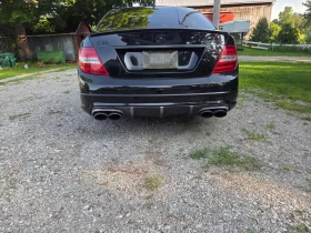 Mercedes-Benz C 63 AMG АВТОКРЕДИТ БЕЗ ПЪРВОНАЧАЛНА ВНОСКА* | Auto.bg — изображение 4 Mercedes-Benz C 63 AMG АВТОКРЕДИТ БЕЗ ПЪРВОНАЧАЛНА ВНОСКА* | Auto.bg — изображение 4