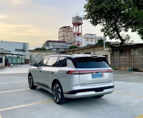 DONGFENG E5 eπ008 BEV 82.28KWH 636km | Auto.bg — изображение 4 DONGFENG E5 eπ008 BEV 82.28KWH 636km | Auto.bg — изображение 4