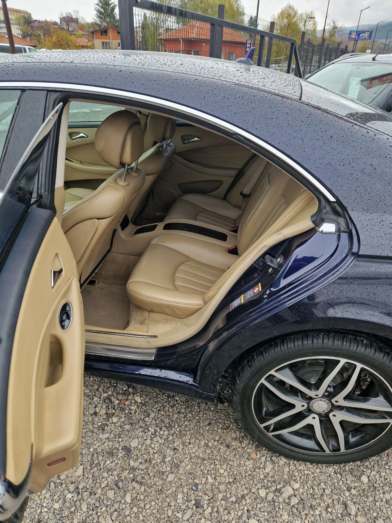 Mercedes-Benz CLS 320 320CDI - изображение 7 | Auto.bg Mercedes-Benz CLS 320 320CDI - изображение 7