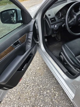 Mercedes-Benz C 220 - 6700 € - 36772013 7 | Car24.bg Mercedes-Benz C 220 - 6700 € - 36772013 7