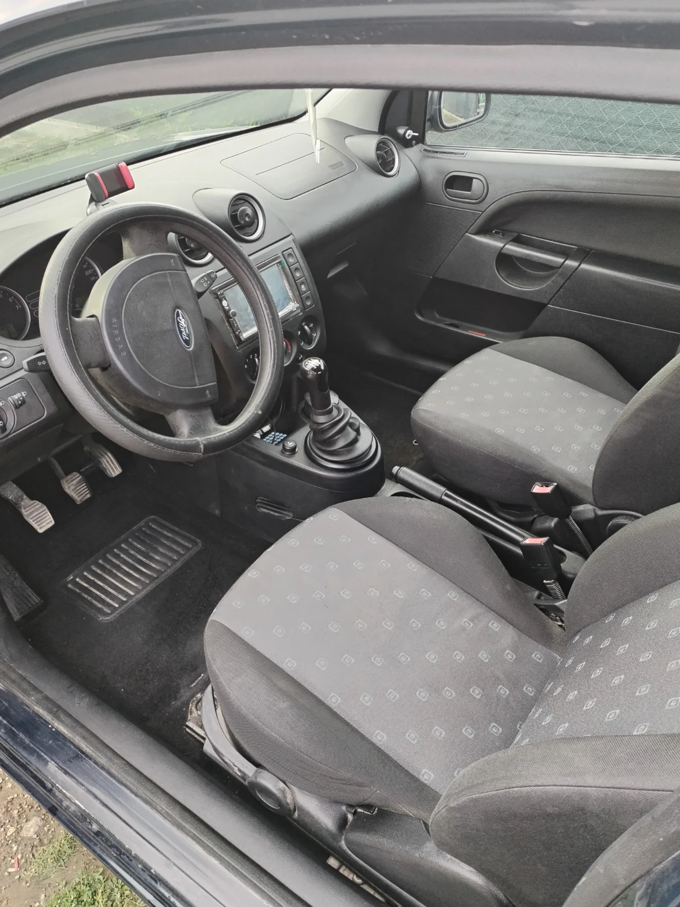 Ford Fiesta  - изображение 4 | Auto.bg Ford Fiesta  - изображение 4