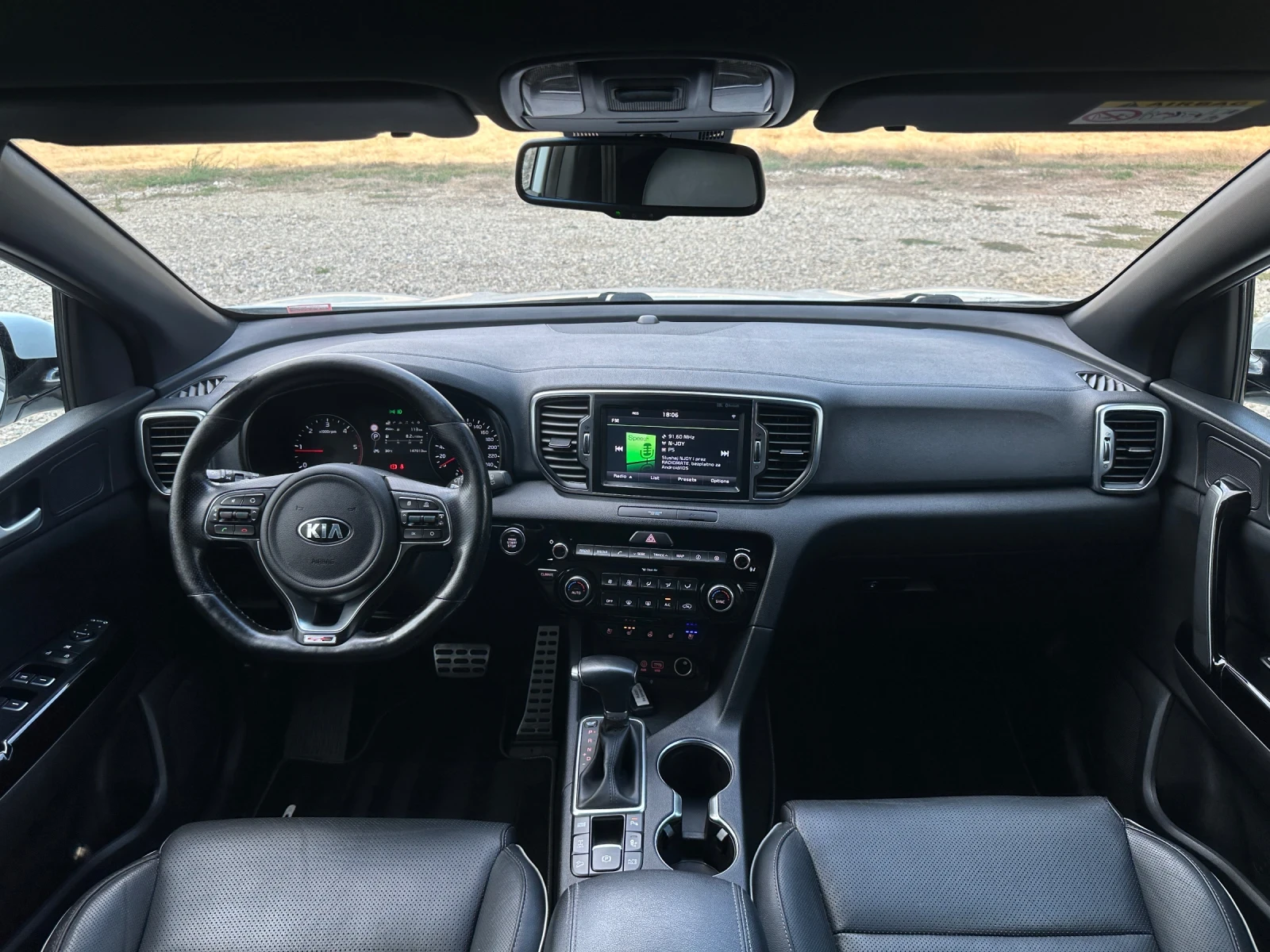 Kia Sportage 2.0 CRDi 185кс/ 4х4/ GT Line/ Full/ История - изображение 8 | Auto.bg Kia Sportage 2.0 CRDi 185кс/ 4х4/ GT Line/ Full/ История - изображение 8