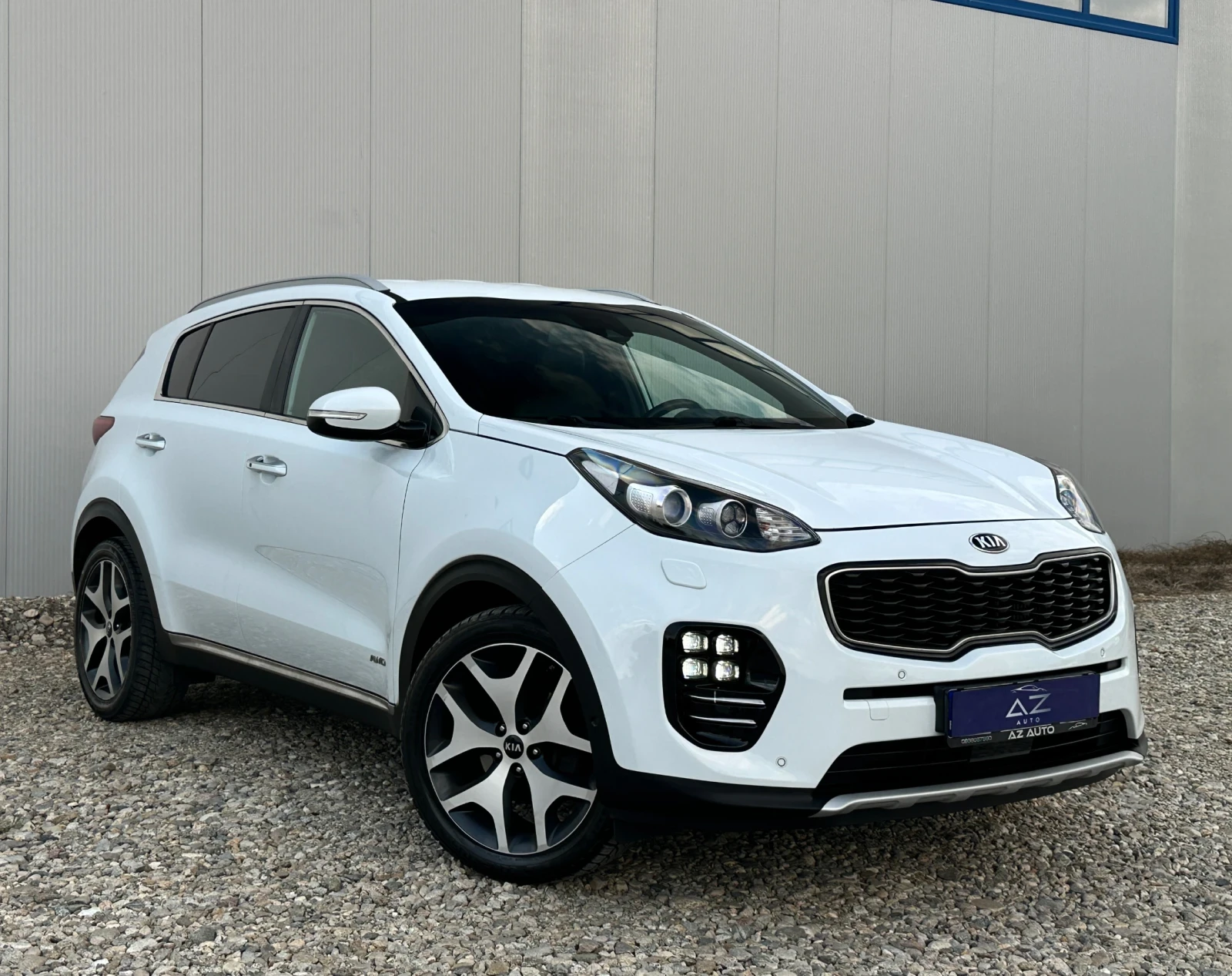 Kia Sportage 2.0 CRDi 185кс/ 4х4/ GT Line/ Full/ История - изображение 3 | Auto.bg Kia Sportage 2.0 CRDi 185кс/ 4х4/ GT Line/ Full/ История - изображение 3