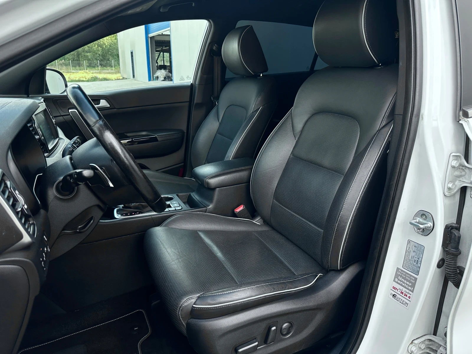 Kia Sportage 2.0 CRDi 185кс/ 4х4/ GT Line/ Full/ История - изображение 10 | Auto.bg Kia Sportage 2.0 CRDi 185кс/ 4х4/ GT Line/ Full/ История - изображение 10