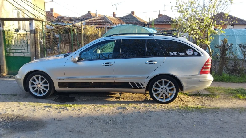 Mercedes-Benz C 220 2.2CDI OM646 - 1700 € / 3324.91 лв. - 37016468 1 | Car24.bg Mercedes-Benz C 220 2.2CDI OM646 - 1700 € / 3324.91 лв. - 37016468 1