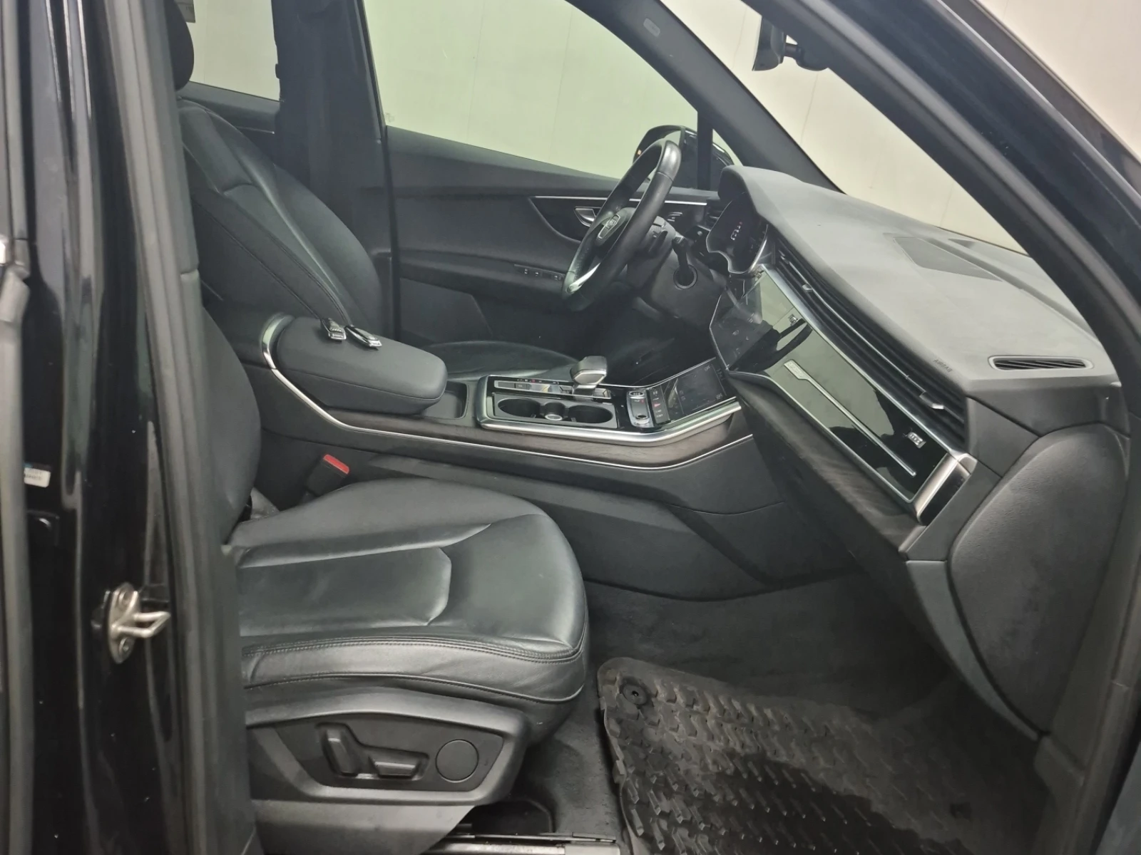 Audi Q7 * CARFAX * БЕЗ ПЪРВОНАЧАЛНА ВНОСКА - изображение 10 | Auto.bg Audi Q7 * CARFAX * БЕЗ ПЪРВОНАЧАЛНА ВНОСКА - изображение 10