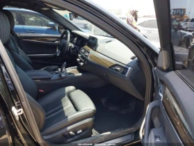 BMW 540 * КОЖА* ПОДГРЕВ* ШИБИДАХ* HARMAN KARDON* - 20000 € / 39116.60 лв. - 52457430 5 | Car24.bg BMW 540 * КОЖА* ПОДГРЕВ* ШИБИДАХ* HARMAN KARDON* - 20000 € / 39116.60 лв. - 52457430 5