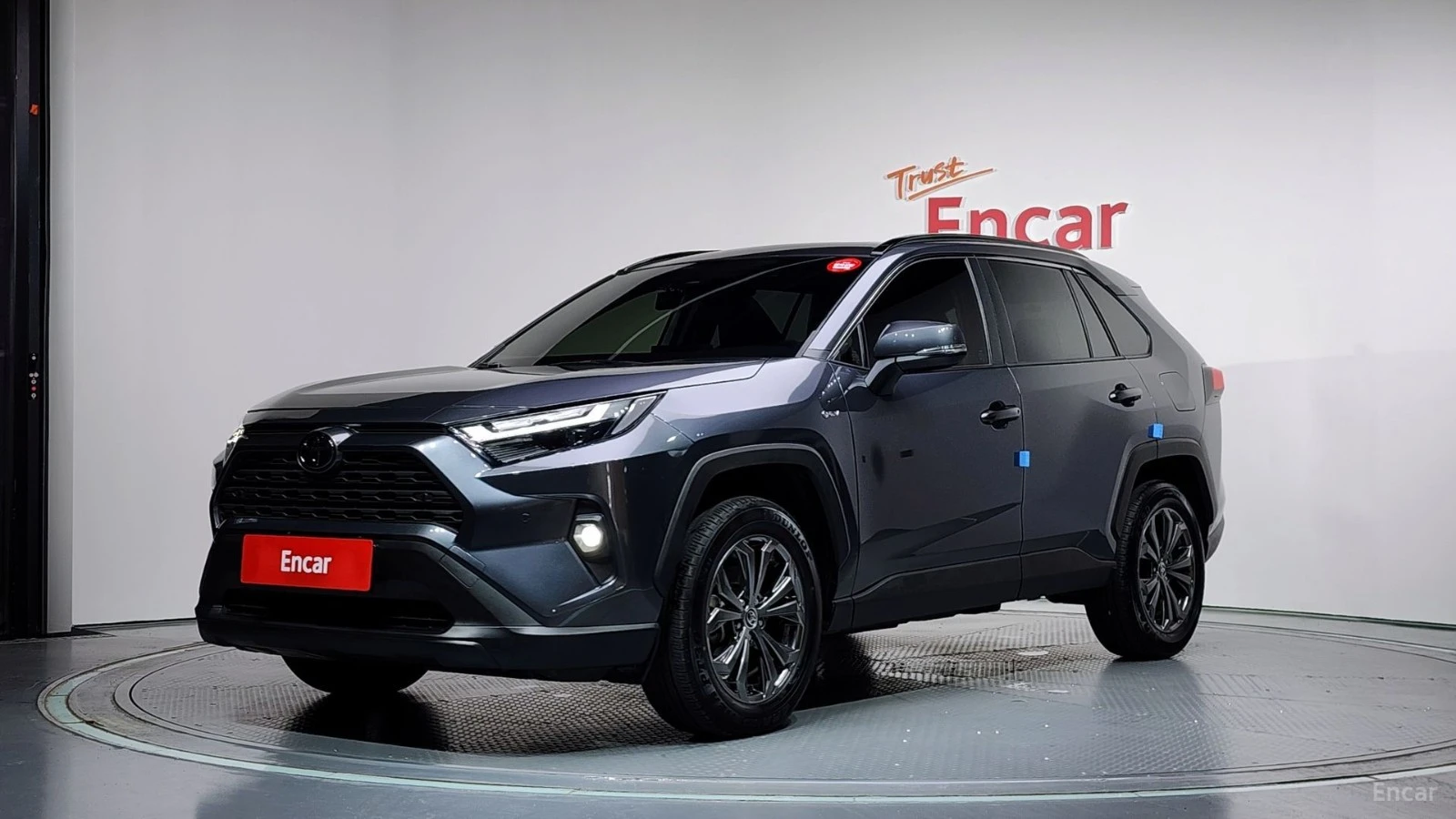 Toyota Rav4 XLE* КАМЕРА* ПОДГРЕВ* KEYLESS | Auto.bg — изображение 1 Toyota Rav4 XLE* КАМЕРА* ПОДГРЕВ* KEYLESS | Auto.bg — изображение 1
