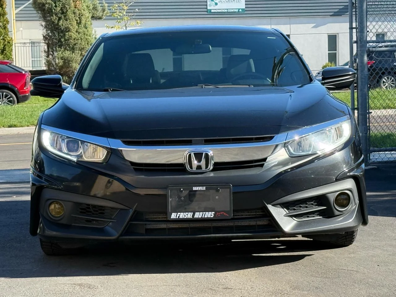 Honda Civic 1.5T CVT / EX-T Coupe / PANO - изображение 2 | Auto.bg Honda Civic 1.5T CVT / EX-T Coupe / PANO - изображение 2