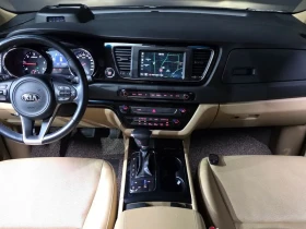 Kia Carnival 2.2D 9-Seater High Limousine Prestige High Roof | Auto.bg — изображение 7 Kia Carnival 2.2D 9-Seater High Limousine Prestige High Roof | Auto.bg — изображение 7