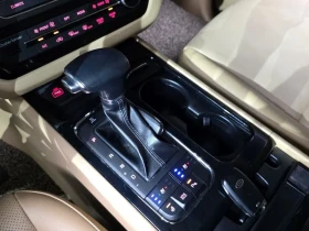 Kia Carnival 2.2D 9-Seater High Limousine Prestige High Roof | Auto.bg — изображение 9 Kia Carnival 2.2D 9-Seater High Limousine Prestige High Roof | Auto.bg — изображение 9