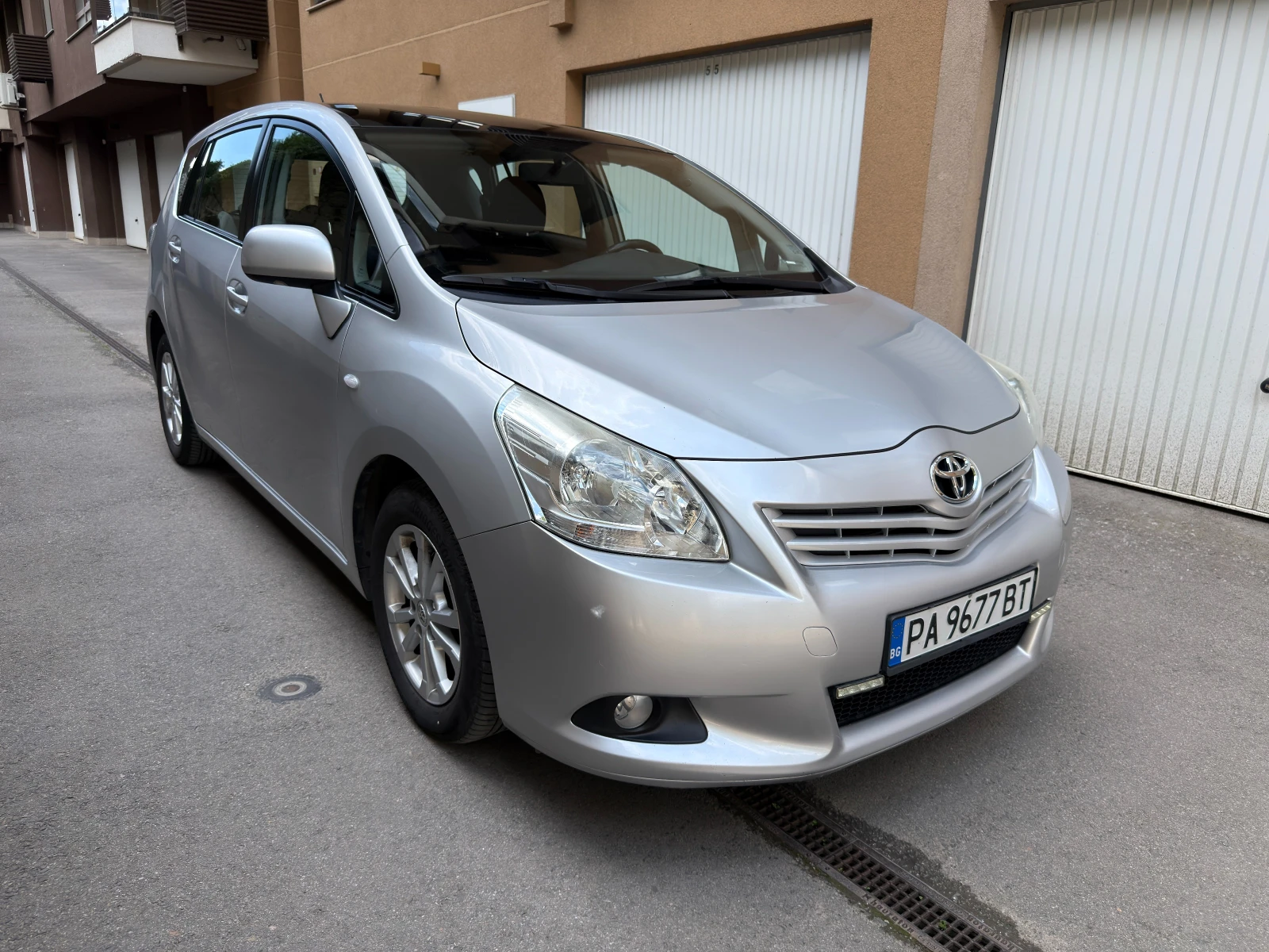 Toyota Verso 2.0 D4D | Auto.bg — изображение 1 Toyota Verso 2.0 D4D | Auto.bg — изображение 1