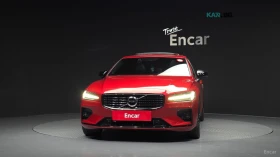 Volvo S60 B5 R-DESIGN* HUD* 360* МАСАЖИ* ОБДУХ* НАВИ* ПАНО | Auto.bg — изображение 3 Volvo S60 B5 R-DESIGN* HUD* 360* МАСАЖИ* ОБДУХ* НАВИ* ПАНО | Auto.bg — изображение 3
