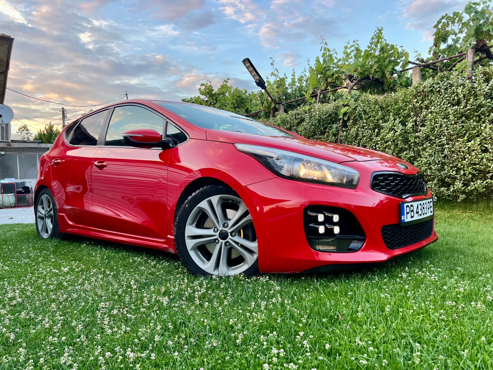 Kia Ceed undefined | Auto.bg — изображение 1 Kia Ceed undefined | Auto.bg — изображение 1