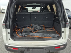 Jeep Grand Wagoneer SERIES III 4X4 * CARFAX* - 44200 € / 86447.69 лв. - 71380338 5 | Car24.bg Jeep Grand Wagoneer SERIES III 4X4 * CARFAX* - 44200 € / 86447.69 лв. - 71380338 5