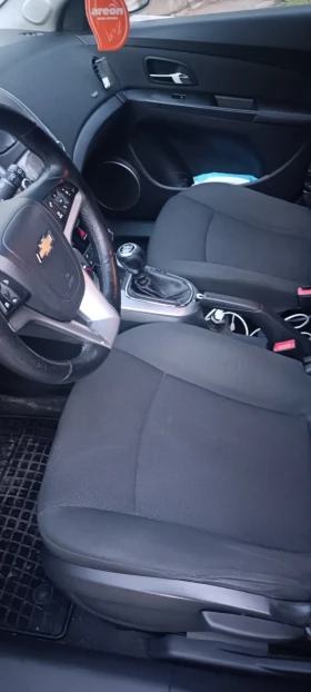 Chevrolet Cruze FACELIFT 1.7 CDTI | Auto.bg — изображение 4 Chevrolet Cruze FACELIFT 1.7 CDTI | Auto.bg — изображение 4