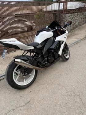 Kawasaki Ninja Zx10R | Auto.bg — изображение 8 Kawasaki Ninja Zx10R | Auto.bg — изображение 8