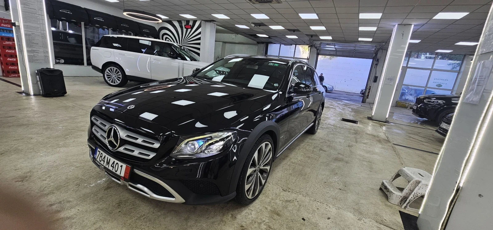 Mercedes-Benz E 220 ALLTRREAIN 220 4 MATIC 9G 360 MULTIBEAM  - изображение 3 | Auto.bg Mercedes-Benz E 220 ALLTRREAIN 220 4 MATIC 9G 360 MULTIBEAM  - изображение 3