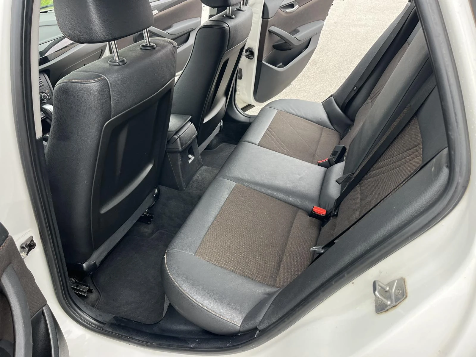 BMW X1 X DRIVE 2.0TDI 177к EU5A  СМЕНЕНИ ВЕРЕГИ ИТАЛИЯ - изображение 9 | Auto.bg BMW X1 X DRIVE 2.0TDI 177к EU5A  СМЕНЕНИ ВЕРЕГИ ИТАЛИЯ - изображение 9