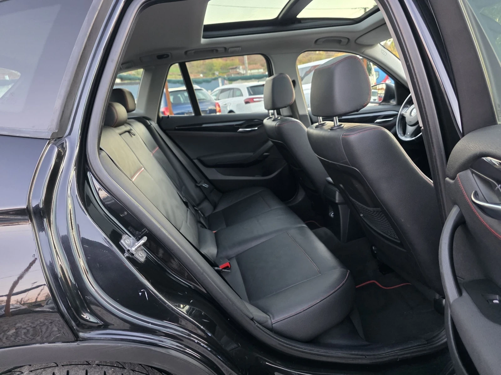 BMW X1 2.0 XD 184 К.С. АВТОМАТ / КАМЕРА / ПАНОРАМА - изображение 10 | Auto.bg BMW X1 2.0 XD 184 К.С. АВТОМАТ / КАМЕРА / ПАНОРАМА - изображение 10