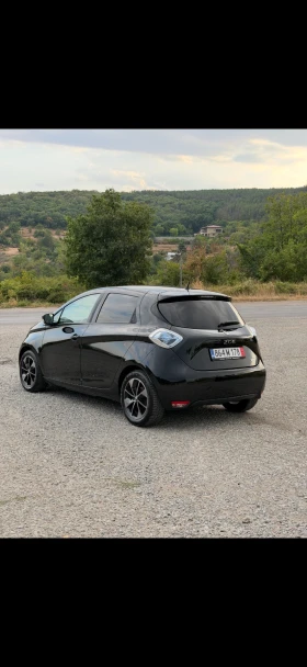 Renault Zoe 41kw Bose* Всички екстри - 9200 € - 75992985 4 | Car24.bg Renault Zoe 41kw Bose* Всички екстри - 9200 € - 75992985 4