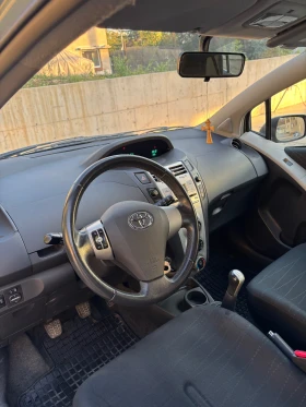 Toyota Yaris 1.3 - 5000 € - 52229714 11 | Car24.bg Toyota Yaris 1.3 - 5000 € - 52229714 11