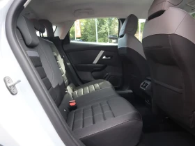 Citroen C4 НОВ!/1.2HEV/145HP/FACE/LED/CAM/NAVI/CPLAY/560g - 53099 лв. / 27149.09 € - 16533741 14 | Car24.bg Citroen C4 НОВ!/1.2HEV/145HP/FACE/LED/CAM/NAVI/CPLAY/560g - 53099 лв. / 27149.09 € - 16533741 14