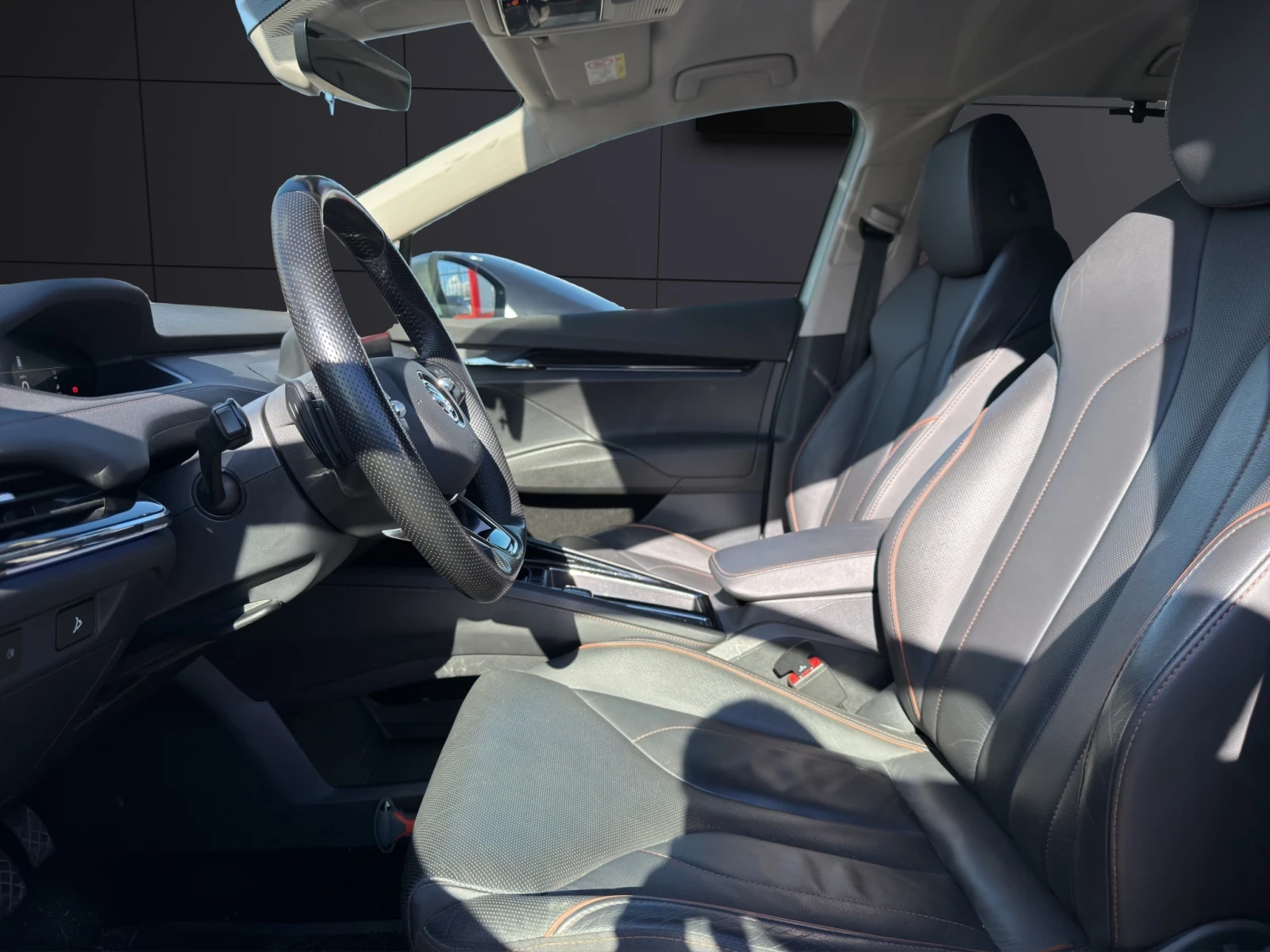 Skoda Enyaq 80* ТЕРМОПОМПА* DEISTR* KEYLESS* CAMERA*  - изображение 9 | Auto.bg Skoda Enyaq 80* ТЕРМОПОМПА* DEISTR* KEYLESS* CAMERA*  - изображение 9