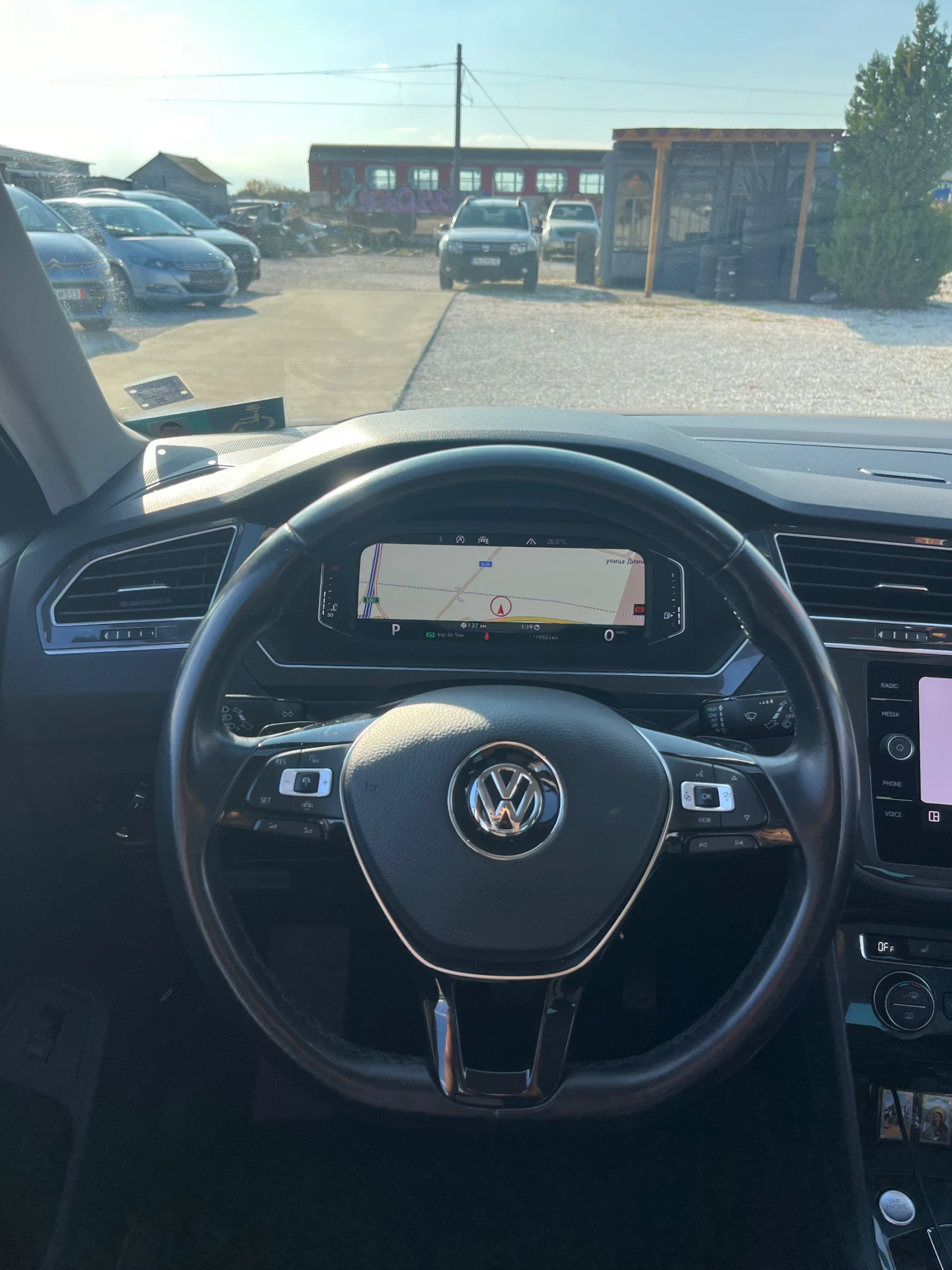 VW Tiguan 2.0TDI 4motion DSG - изображение 10 | Auto.bg VW Tiguan 2.0TDI 4motion DSG - изображение 10