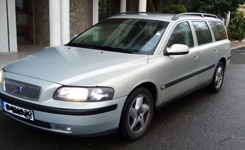 Volvo V70 D5 - 2800 € - 30347647 1 | Car24.bg Volvo V70 D5 - 2800 € - 30347647 1