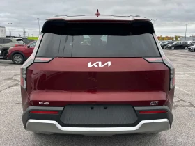 Kia EV9 * Land * CARFAX * БЕЗ ПЪРВОНАЧАЛНА ВНОСКА - 40780 € - 97086750 4 | Car24.bg Kia EV9 * Land * CARFAX * БЕЗ ПЪРВОНАЧАЛНА ВНОСКА - 40780 € - 97086750 4