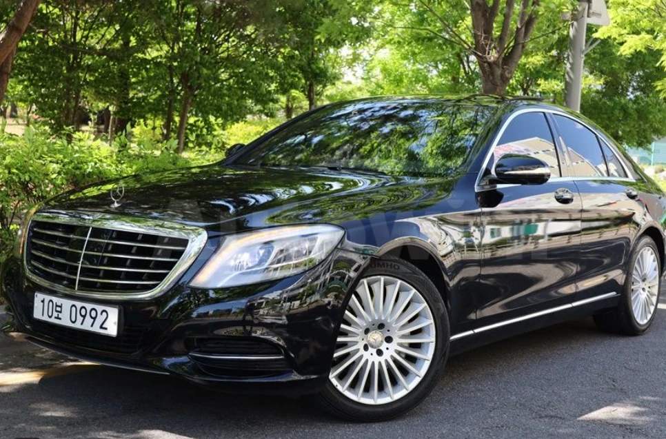 Mercedes-Benz S 350 * АВТО КРЕДИТ* ЦЕНА ДО БГ * Сервизна история * | Auto.bg — изображение 1 Mercedes-Benz S 350 * АВТО КРЕДИТ* ЦЕНА ДО БГ * Сервизна история * | Auto.bg — изображение 1
