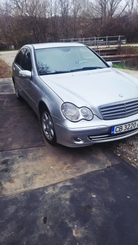 Mercedes-Benz C 220 Седан - 3500 € / 6845.40 лв. - 59114089 17 | Car24.bg Mercedes-Benz C 220 Седан - 3500 € / 6845.40 лв. - 59114089 17