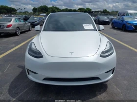 Tesla Model Y Awd/Long Range Dual Motor All-Wheel Drive | Auto.bg — изображение 12 Tesla Model Y Awd/Long Range Dual Motor All-Wheel Drive | Auto.bg — изображение 12