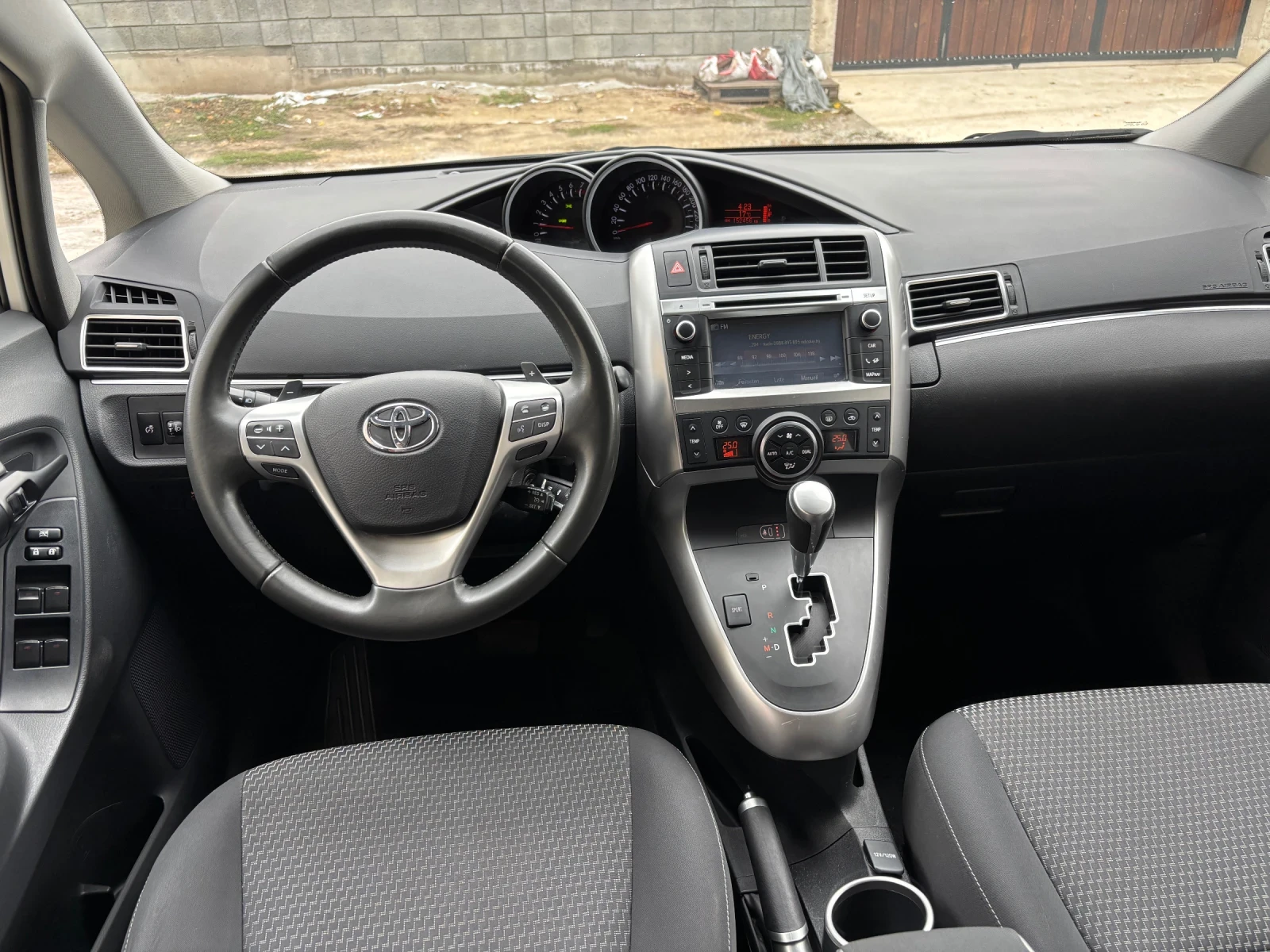 Toyota Verso 1.8i AVTOMAT FACE SWISS - изображение 10 | Auto.bg Toyota Verso 1.8i AVTOMAT FACE SWISS - изображение 10