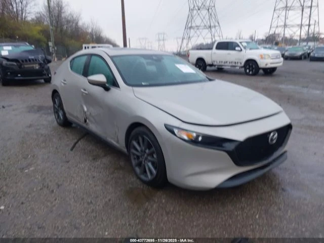 Mazda 3 S PREFERRED - 11562 € / 22613.31 лв. - 45715442 1 | Car24.bg Mazda 3 S PREFERRED - 11562 € / 22613.31 лв. - 45715442 1