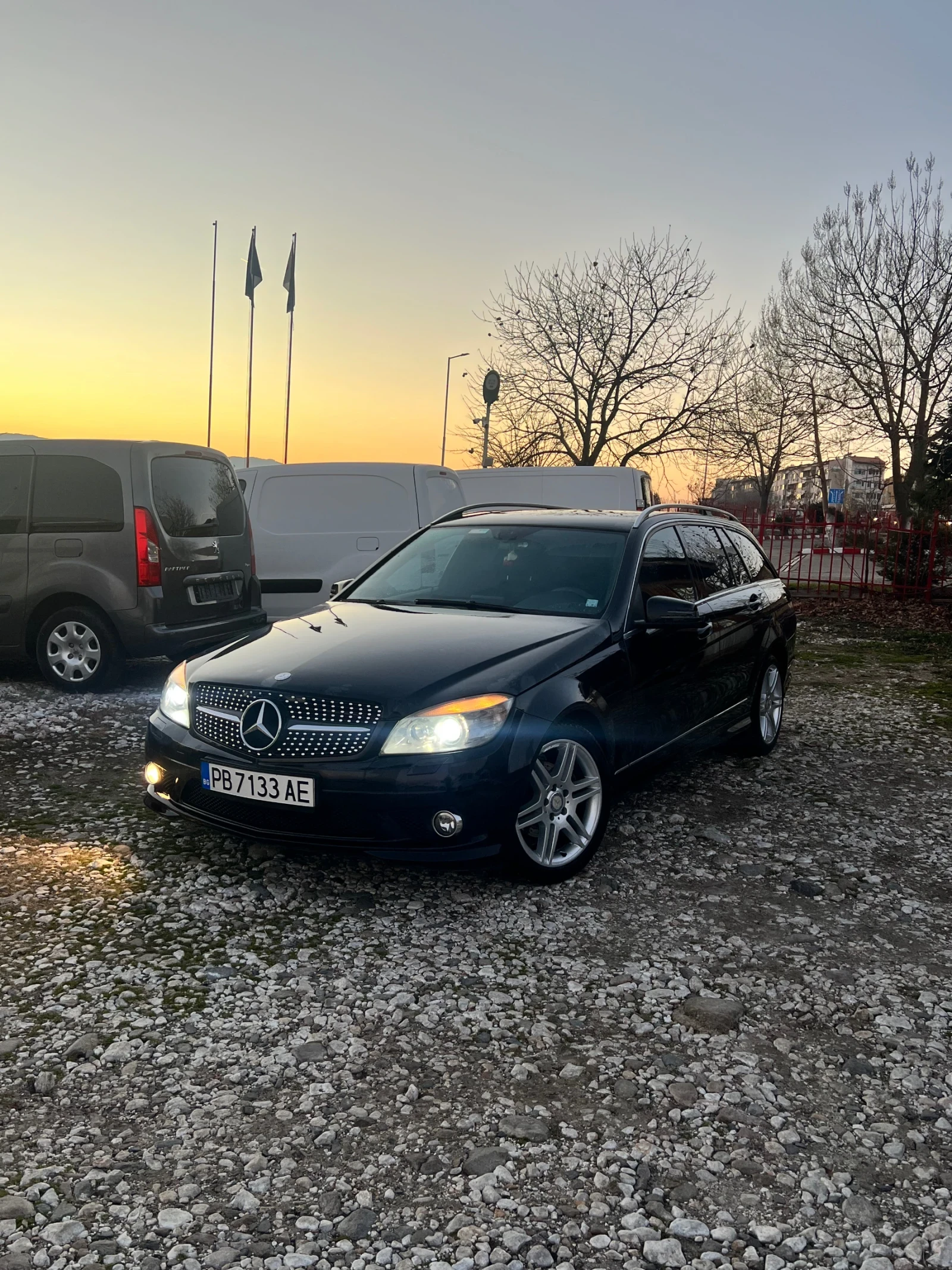 Mercedes-Benz C 220 2.2 Cdi AMG.  - изображение 2 | Auto.bg Mercedes-Benz C 220 2.2 Cdi AMG.  - изображение 2