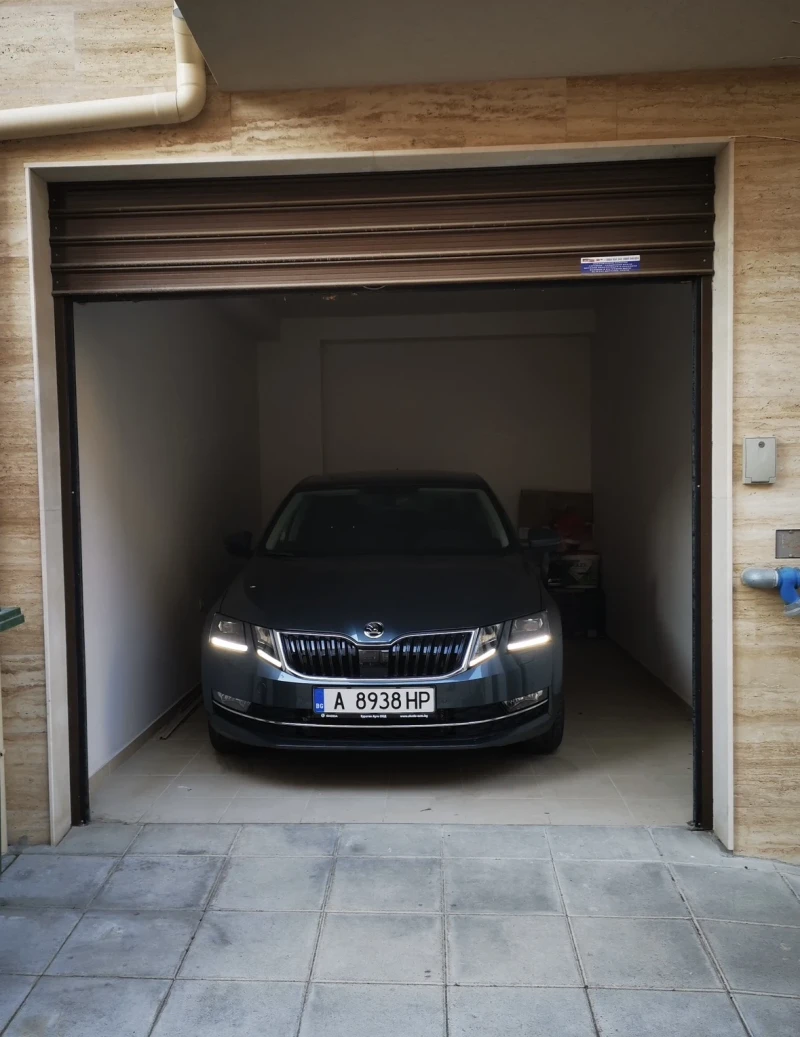 Skoda Octavia Ambition - 15990 € - 68714021 1 | Car24.bg Skoda Octavia Ambition - 15990 € - 68714021 1