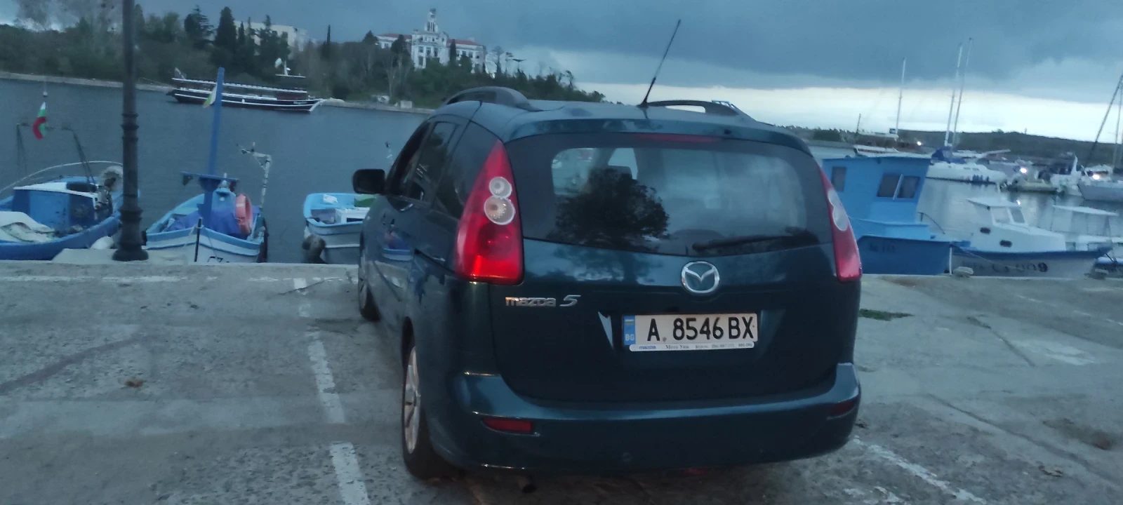 Mazda 5 7местен мини ван. - изображение 7 | Auto.bg Mazda 5 7местен мини ван. - изображение 7