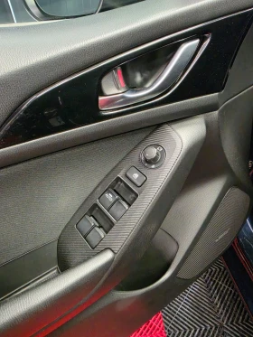 Mazda 3 2.2d* 150к.с* BOSE* SKYACTIVE* HEADUP* KEYLESS | Auto.bg — изображение 10 Mazda 3 2.2d* 150к.с* BOSE* SKYACTIVE* HEADUP* KEYLESS | Auto.bg — изображение 10