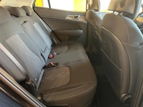 Kia Sportage 1.6HEV/239HP/VISION/CAM/NAVI/LED/KLESS/DIGI/384q | Auto.bg — изображение 14 Kia Sportage 1.6HEV/239HP/VISION/CAM/NAVI/LED/KLESS/DIGI/384q | Auto.bg — изображение 14