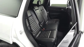 Jeep Grand cherokee 3.6 Limited-X 4x4 * ПОДГРЕВИ * КАМЕРА * ПАНОРАМА | Auto.bg — изображение 9 Jeep Grand cherokee 3.6 Limited-X 4x4 * ПОДГРЕВИ * КАМЕРА * ПАНОРАМА | Auto.bg — изображение 9