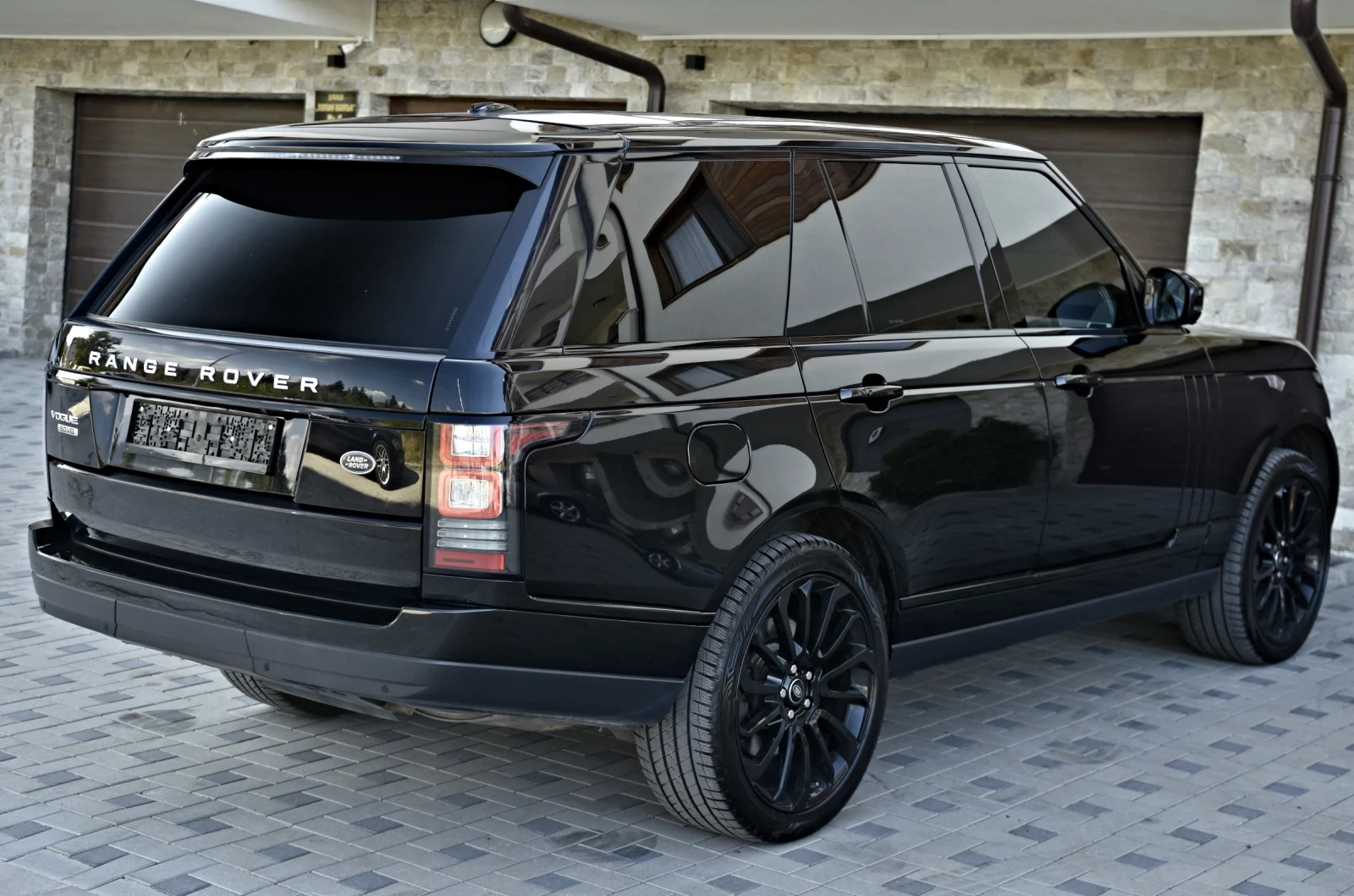 Land Rover Range rover VOGUE/4.4SDV8/AUTOBIOGRAPHY/FULL/ЛИЗИНГ - изображение 4 | Auto.bg Land Rover Range rover VOGUE/4.4SDV8/AUTOBIOGRAPHY/FULL/ЛИЗИНГ - изображение 4