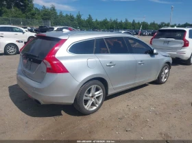 Volvo V60 2.0L I-4 DI, DOHC, VVT, TURBO, 240HP Front Wheel - 6200 € / 12126.15 лв. - 46673961 4 | Car24.bg Volvo V60 2.0L I-4 DI, DOHC, VVT, TURBO, 240HP Front Wheel - 6200 € / 12126.15 лв. - 46673961 4